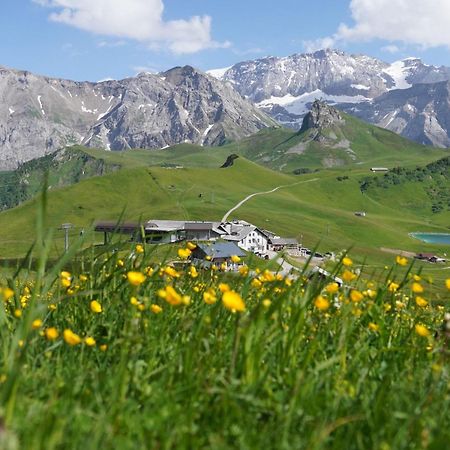 Berghotel Hahnenmoos อาเดลโบเดิน ภายนอก รูปภาพ