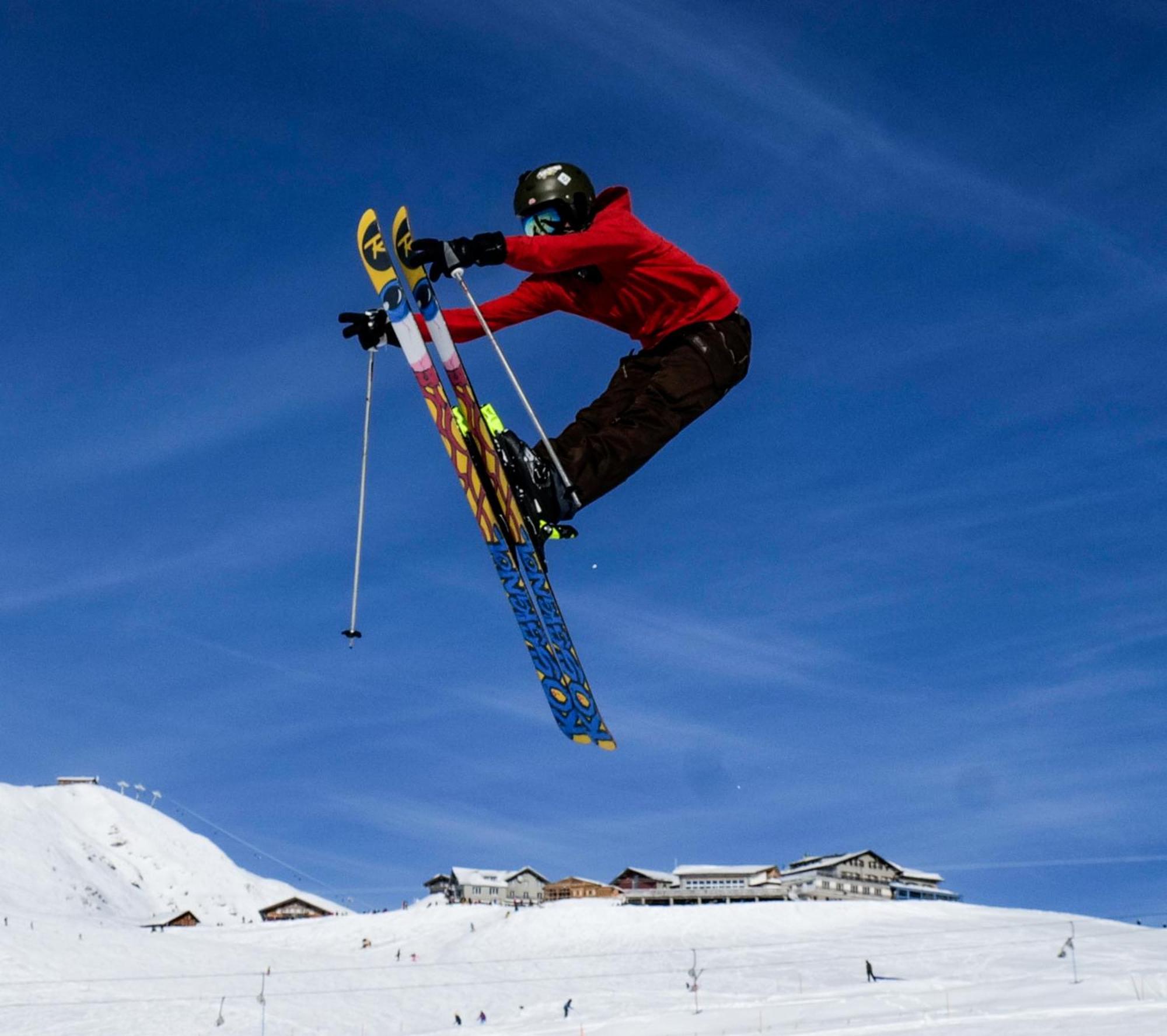 Berghotel Hahnenmoos อาเดลโบเดิน ภายนอก รูปภาพ